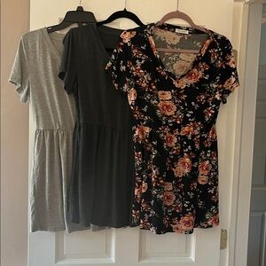Set of 3 Bearsland Floral, Charcoal Gray, and Light Gray Women's Top
